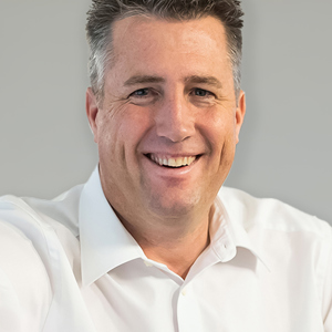 Bosshart_Yves_Portrait_b.jpg Bosshart_Yves_Portrait_b.jpg